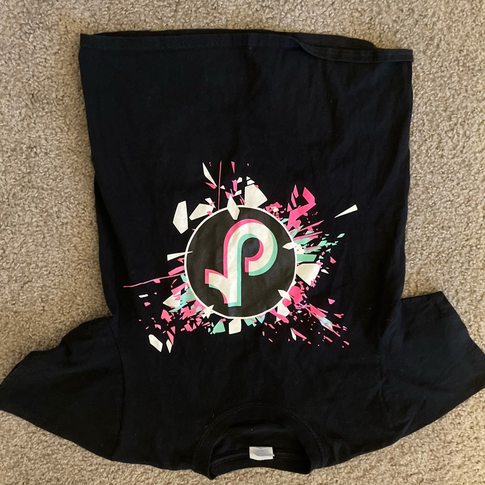 Cute port and company tik tok tee!